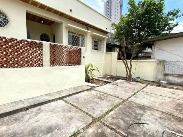 #13 - Casa para Venda em Belo Horizonte - MG - 2