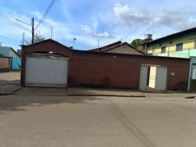 #14 - Casa para Venda em Divinópolis - MG - 2