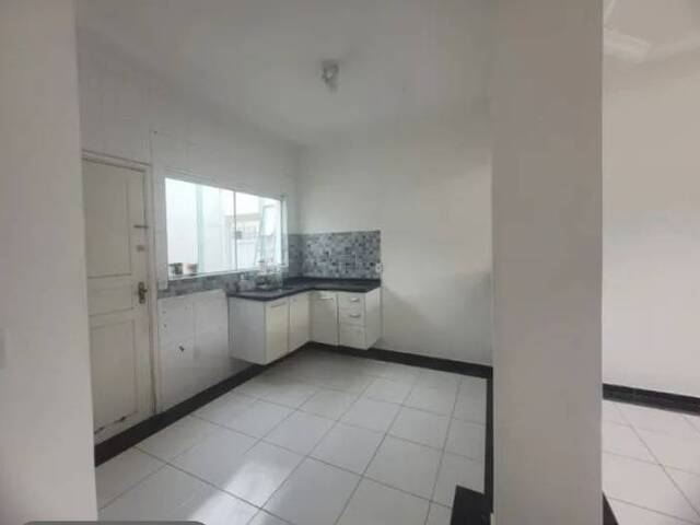 Apartamento para Venda em São Vicente - 4