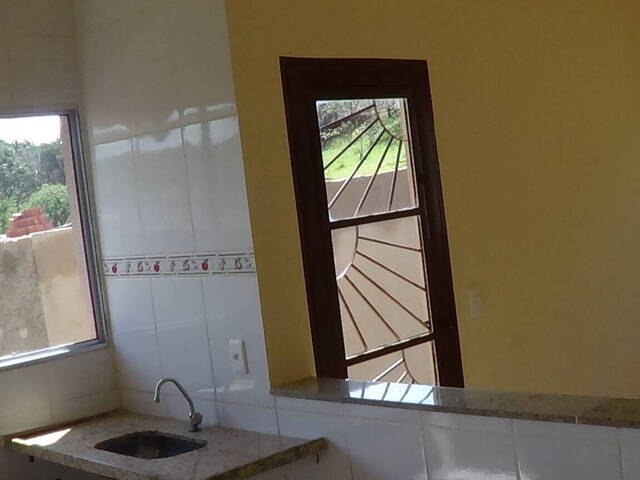 #30 - Casa para Venda em Esmeraldas - MG - 2