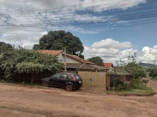 #63 - Casa para Venda em Iporá - GO - 2