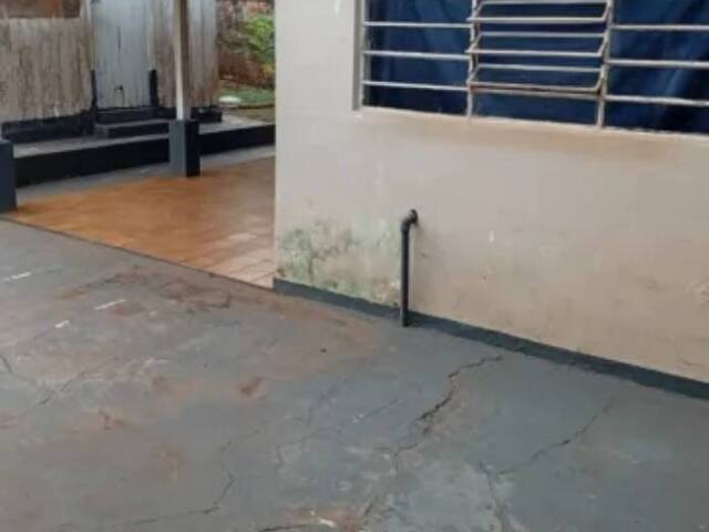 Casa para Venda em Tapira - 2