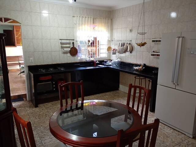 Casa para Venda em Belo Horizonte - 4